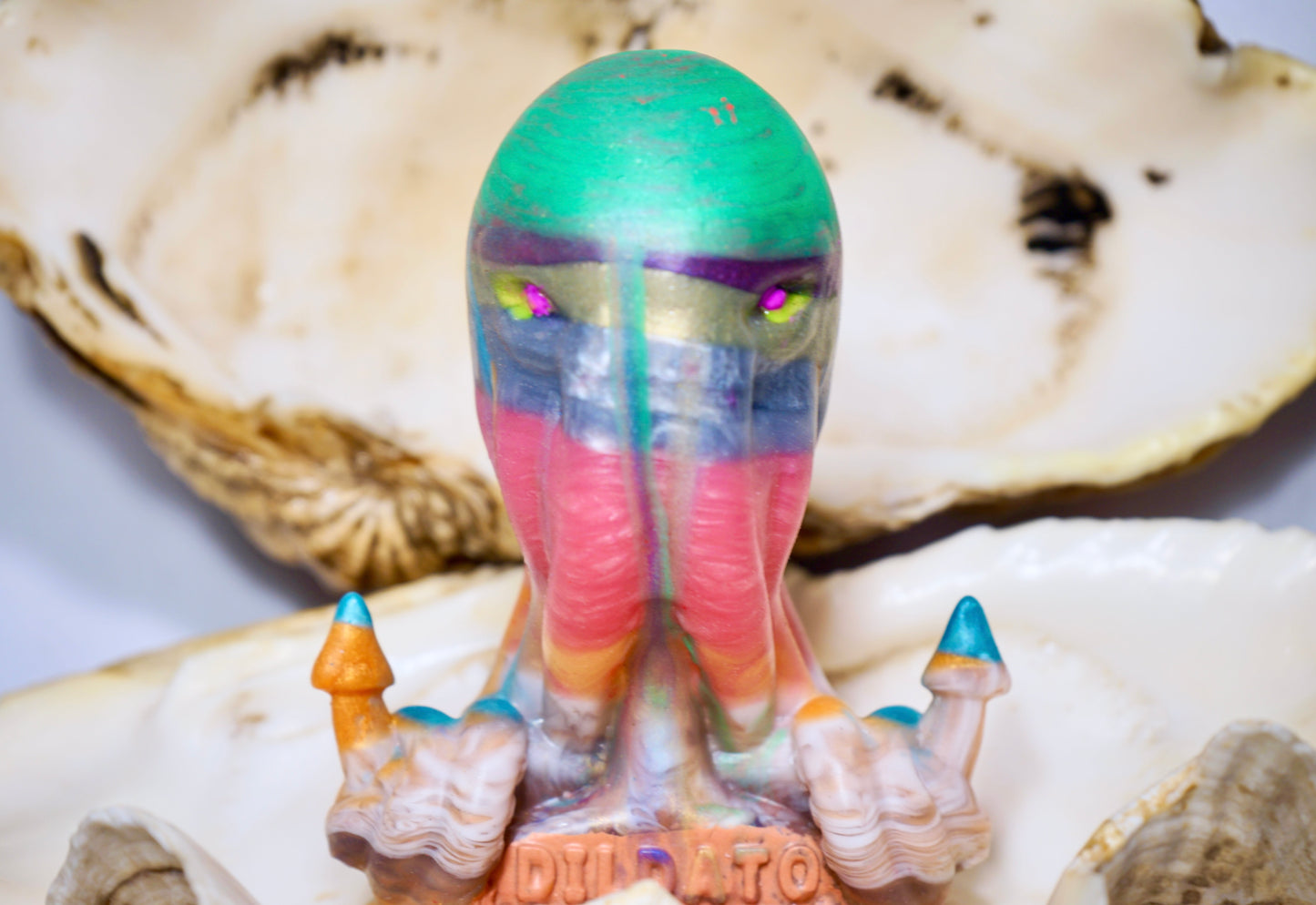 Pleasure Puss - Size Medium - Multicolours