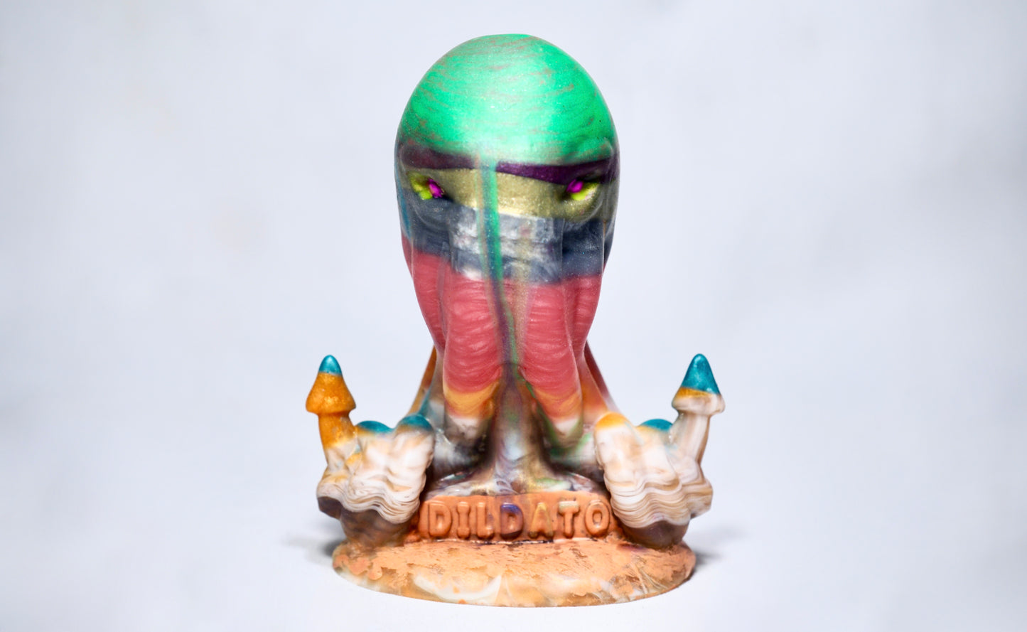 Pleasure Puss - Size Medium - Multicolours