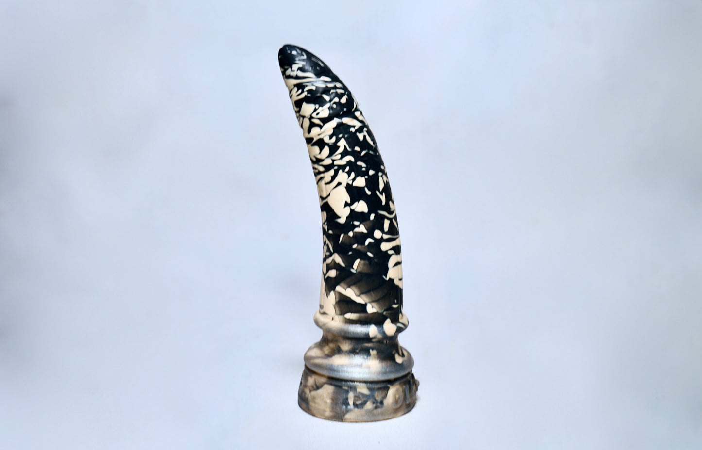 Tuskalova - Talla pequeña - Marfil jaspeado y negro carbón