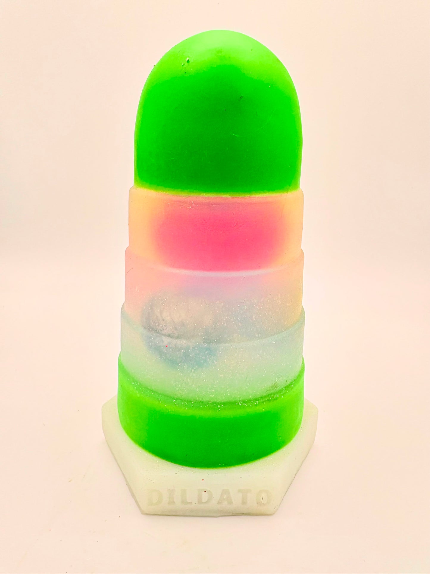 Conesolator - Tamaño Mediano - Árbol de Navidad de Silicona con Bolas Navideñas de Silicona en su Interior