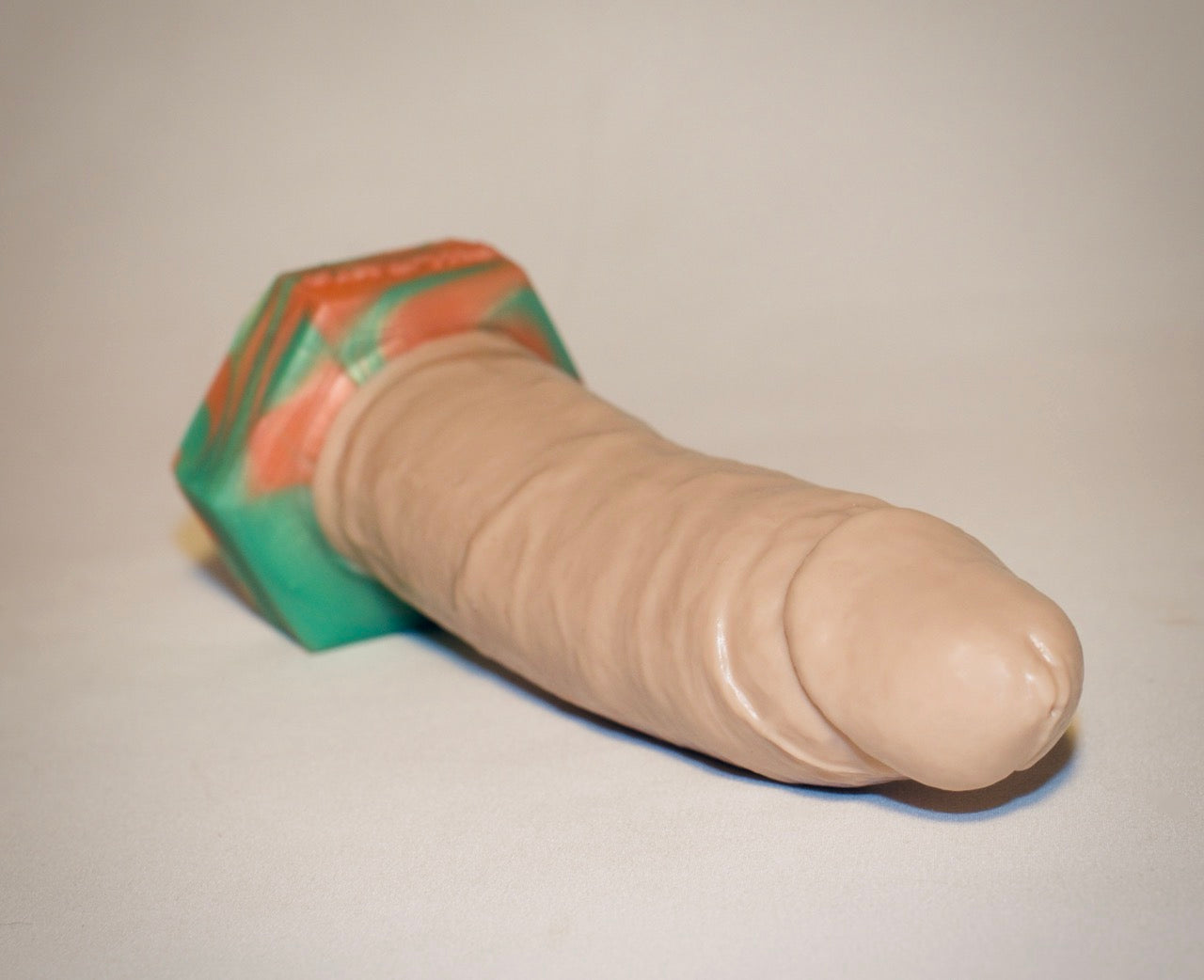 THE BOSS #1 - SKIN TONE WITH MARBLED BASE